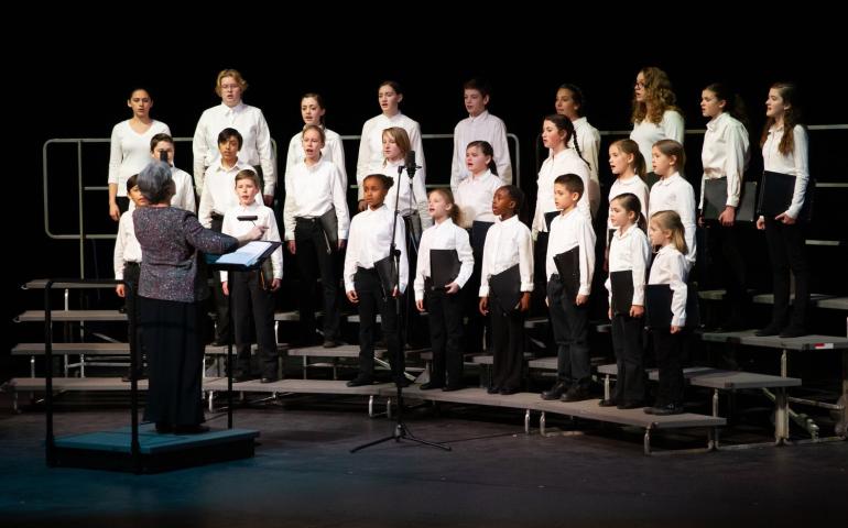 Cantate performing At the Academy